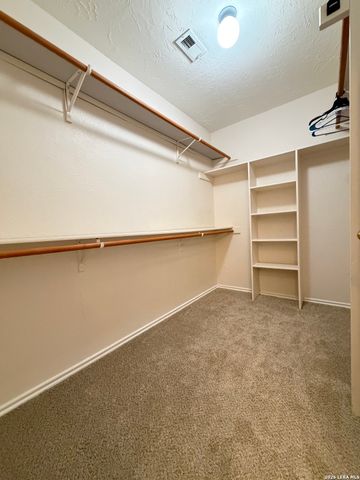 13119 FORUM RD, Universal City, TX 78148
