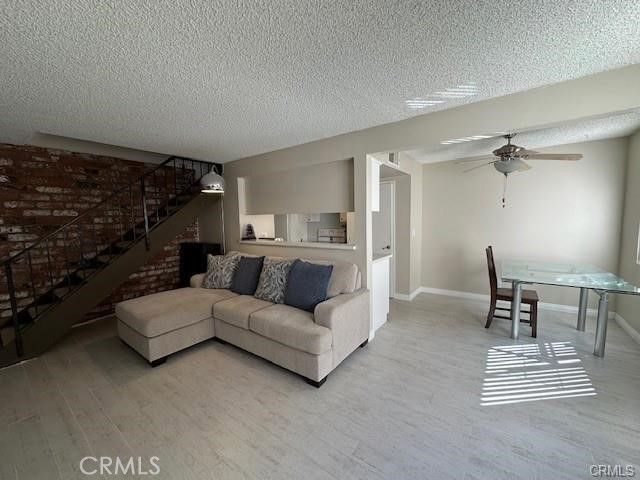 2070 Avenida Placida 3, Simi Valley, CA 93063