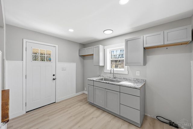 2021 Carolina, Middletown, OH 45044