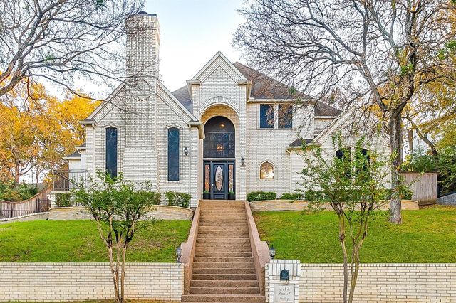2717 Laurel Valley Lane, Arlington, TX 76006