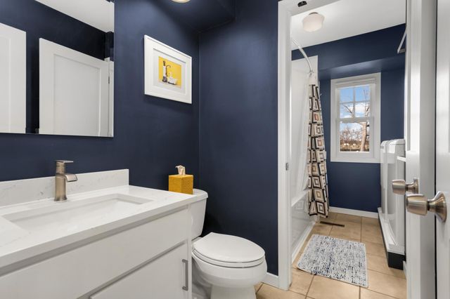 7924 35th Avenue N, Crystal, MN 55427