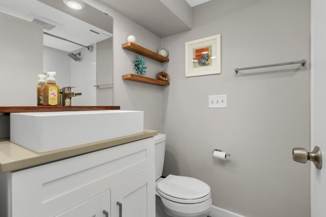 7924 35th Avenue N, Crystal, MN 55427