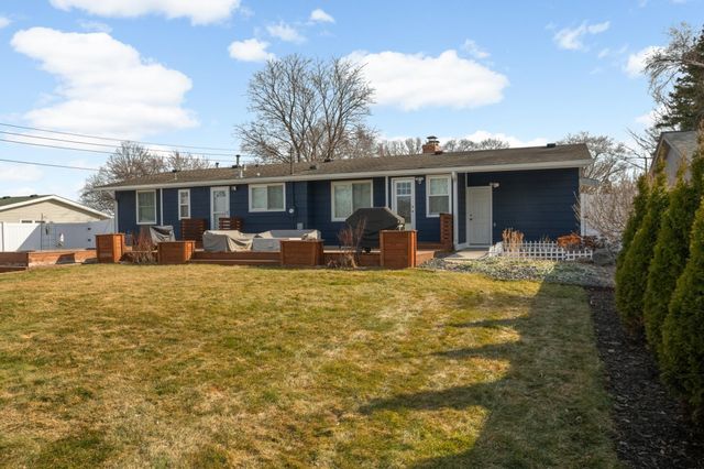 7924 35th Avenue N, Crystal, MN 55427