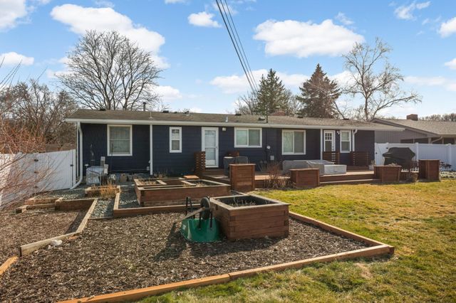 7924 35th Avenue N, Crystal, MN 55427