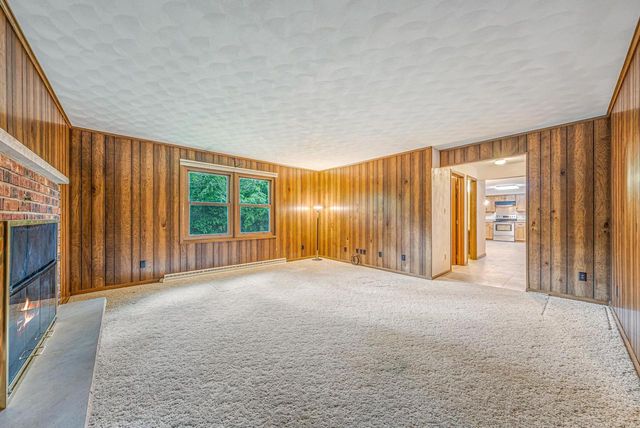 2101 N BIRCHWOOD AVENUE, Appleton, WI 54914