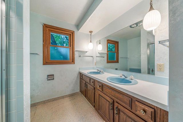 2101 N BIRCHWOOD AVENUE, Appleton, WI 54914
