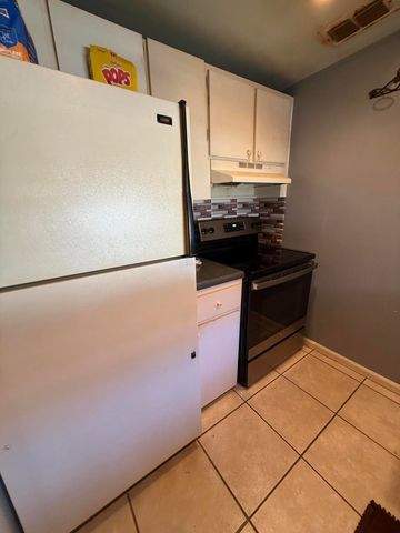 1985 NE 32nd Court 49, Lighthouse Point, FL 33064