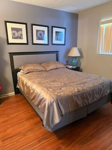 1985 NE 32nd Court 49, Lighthouse Point, FL 33064