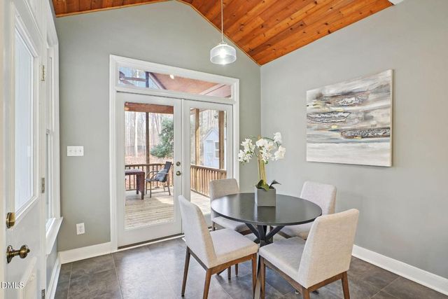 800 Bromley Way, Raleigh, NC 27615