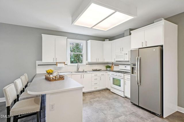 800 Bromley Way, Raleigh, NC 27615