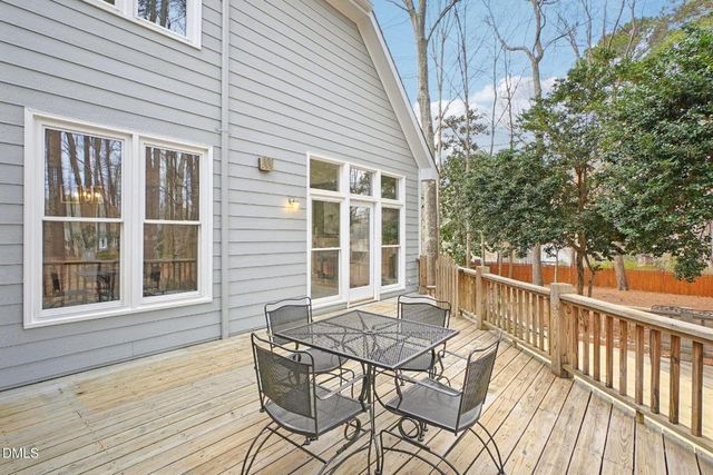 800 Bromley Way, Raleigh, NC 27615