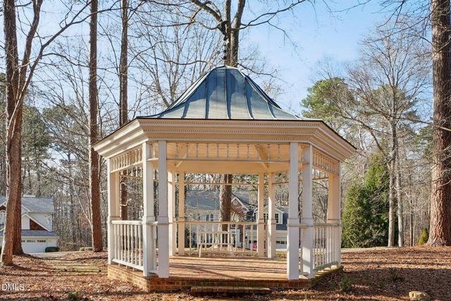 800 Bromley Way, Raleigh, NC 27615