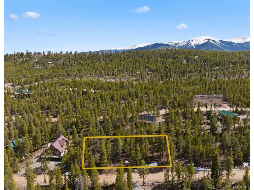 104 Juniper Dr, Twin Lakes, CO 81251