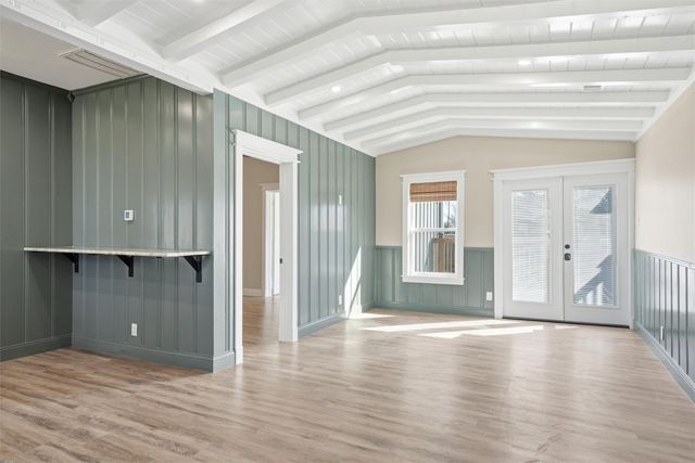 3801 S 4th Street, Waco, TX 76706