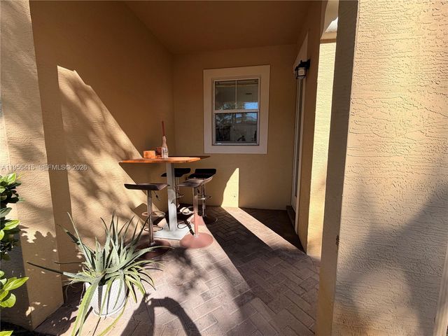 12450 NW 32nd Mnr 1250, Sunrise, FL 33323