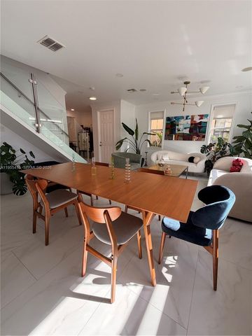 12450 NW 32nd Mnr 1250, Sunrise, FL 33323