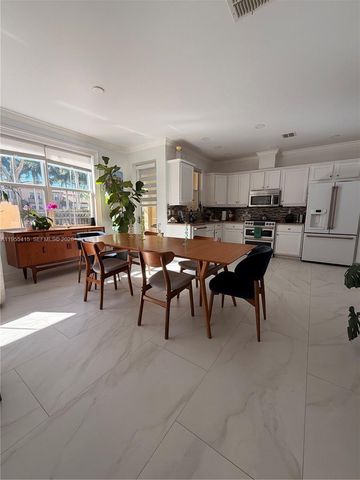 12450 NW 32nd Mnr 1250, Sunrise, FL 33323