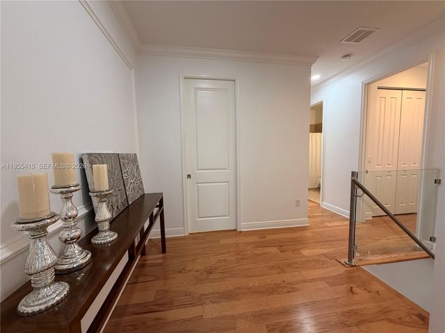 12450 NW 32nd Mnr 1250, Sunrise, FL 33323