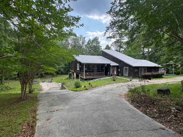 39 WIREGRASS Lane, Quincy, FL 32351