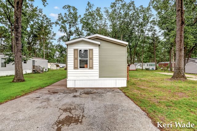 3475 Cedar Road, Cedar Creek Twp, MI 49457