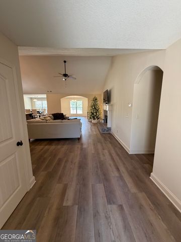 2028 Highway 211 NE, Statham, GA 30666