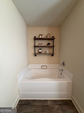2028 Highway 211 NE, Statham, GA 30666