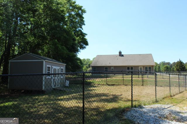 2028 Highway 211 NE, Statham, GA 30666