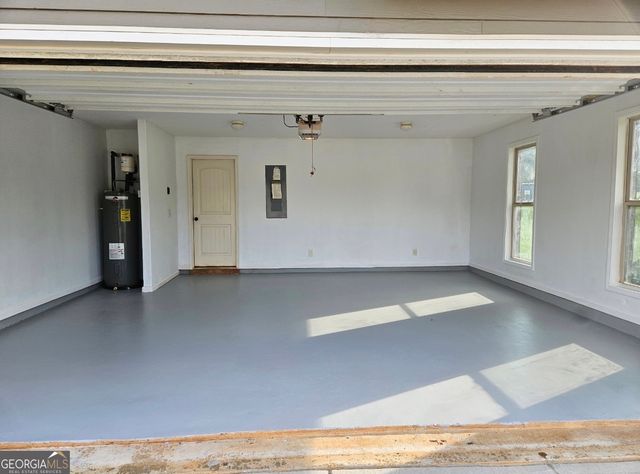2028 Highway 211 NE, Statham, GA 30666