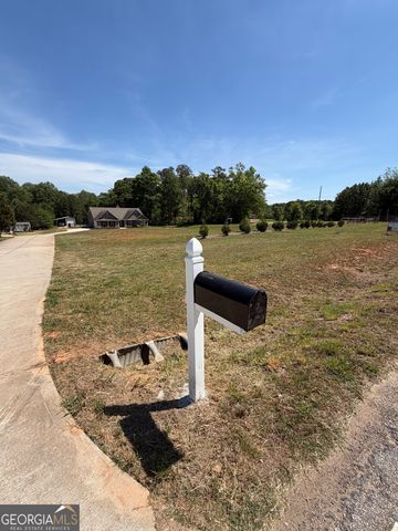 2028 Highway 211 NE, Statham, GA 30666