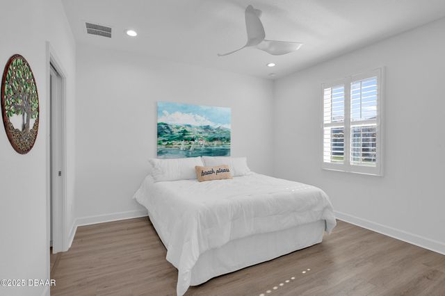 316 Gypsy Palace Lane, Daytona Beach, FL 32124