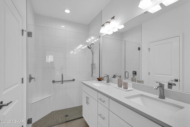 316 Gypsy Palace Lane, Daytona Beach, FL 32124