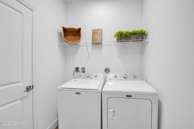 316 Gypsy Palace Lane, Daytona Beach, FL 32124