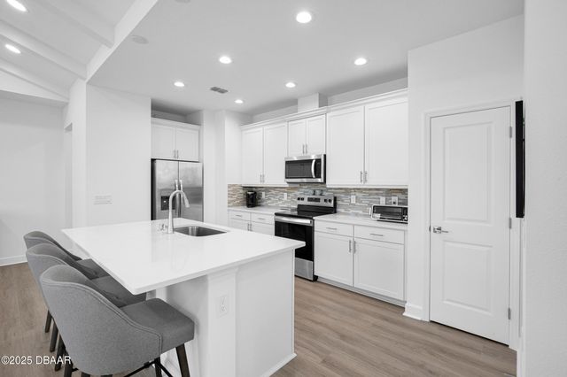 316 Gypsy Palace Lane, Daytona Beach, FL 32124