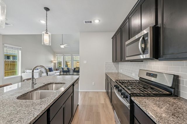 31840 Pecan Cottage Lane, Spring, TX 77386