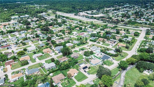 3055 53rd ST SW, Naples, FL 34116
