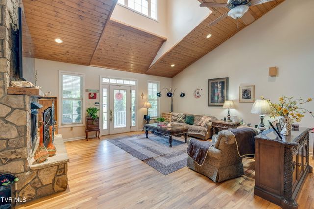 1008 Holly Meadow Road, Mountain City, TN 37683