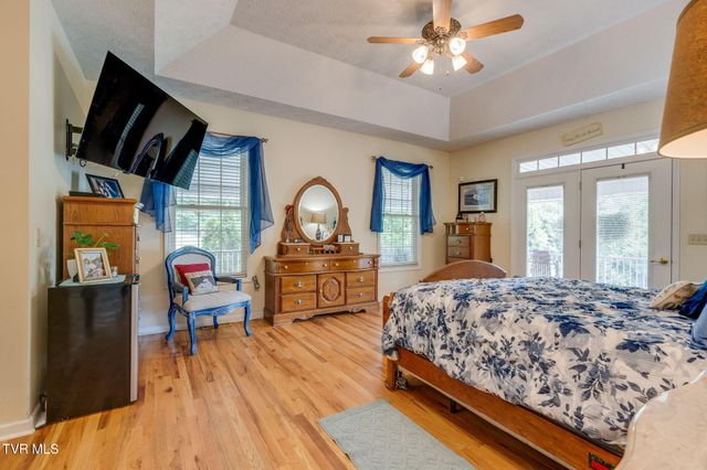 1008 Holly Meadow Road, Mountain City, TN 37683
