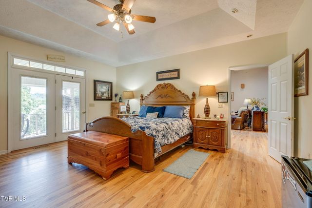 1008 Holly Meadow Road, Mountain City, TN 37683