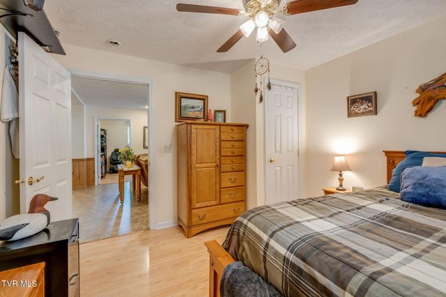1008 Holly Meadow Road, Mountain City, TN 37683