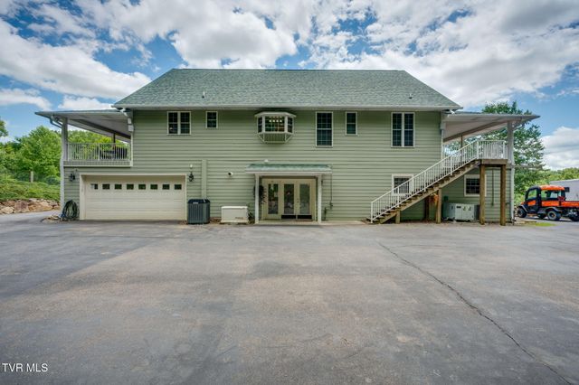 1008 Holly Meadow Road, Mountain City, TN 37683