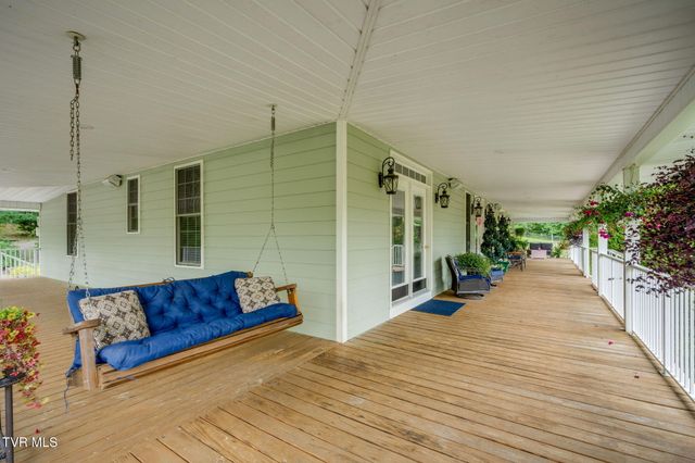 1008 Holly Meadow Road, Mountain City, TN 37683