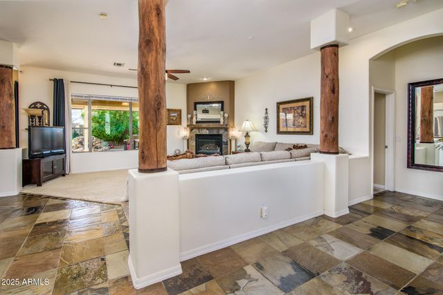 11282 S SAN ROBERTO Drive, Goodyear, AZ 85338