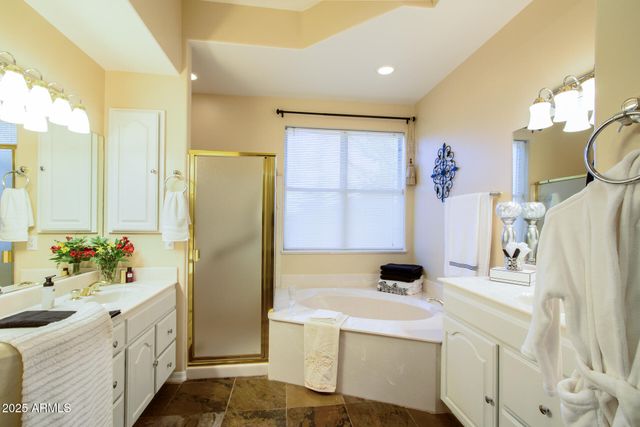 11282 S SAN ROBERTO Drive, Goodyear, AZ 85338