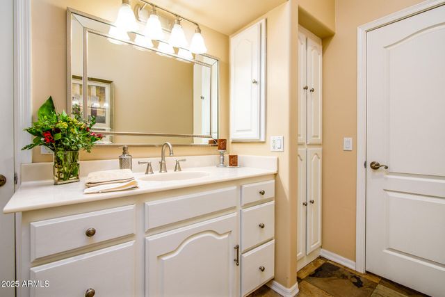 11282 S SAN ROBERTO Drive, Goodyear, AZ 85338