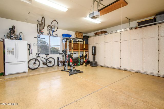 11282 S SAN ROBERTO Drive, Goodyear, AZ 85338