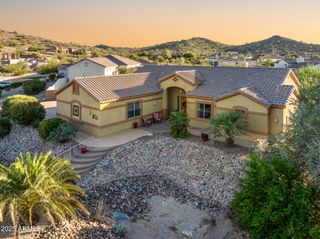 11282 S SAN ROBERTO Drive, Goodyear, AZ 85338