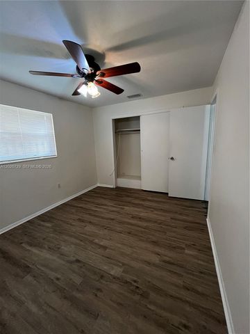 2420 NW 64th Ter, Sunrise, FL 33313