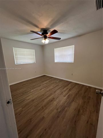 2420 NW 64th Ter, Sunrise, FL 33313