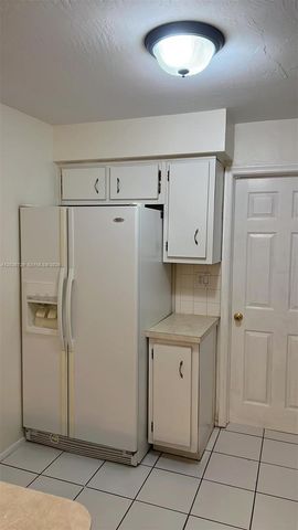 2420 NW 64th Ter, Sunrise, FL 33313