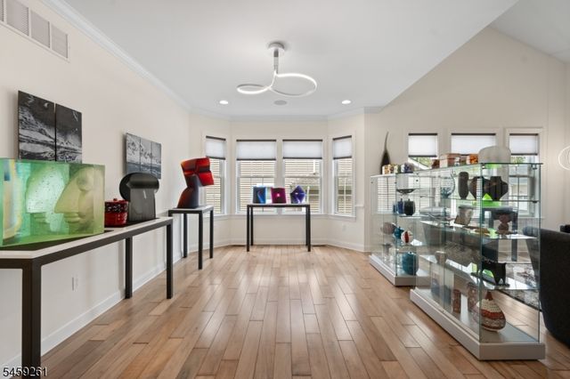 15 Portland Dr, Montgomery Twp., NJ 08558
